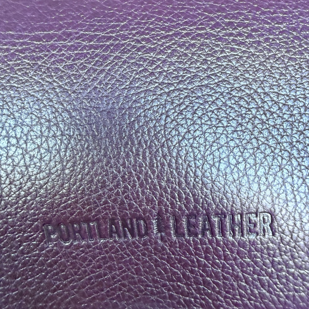 NWT Portland Leather Flora Shoulder Hobo Bag in Plum (NEW WITH TAGS) - Picture 11 of 12